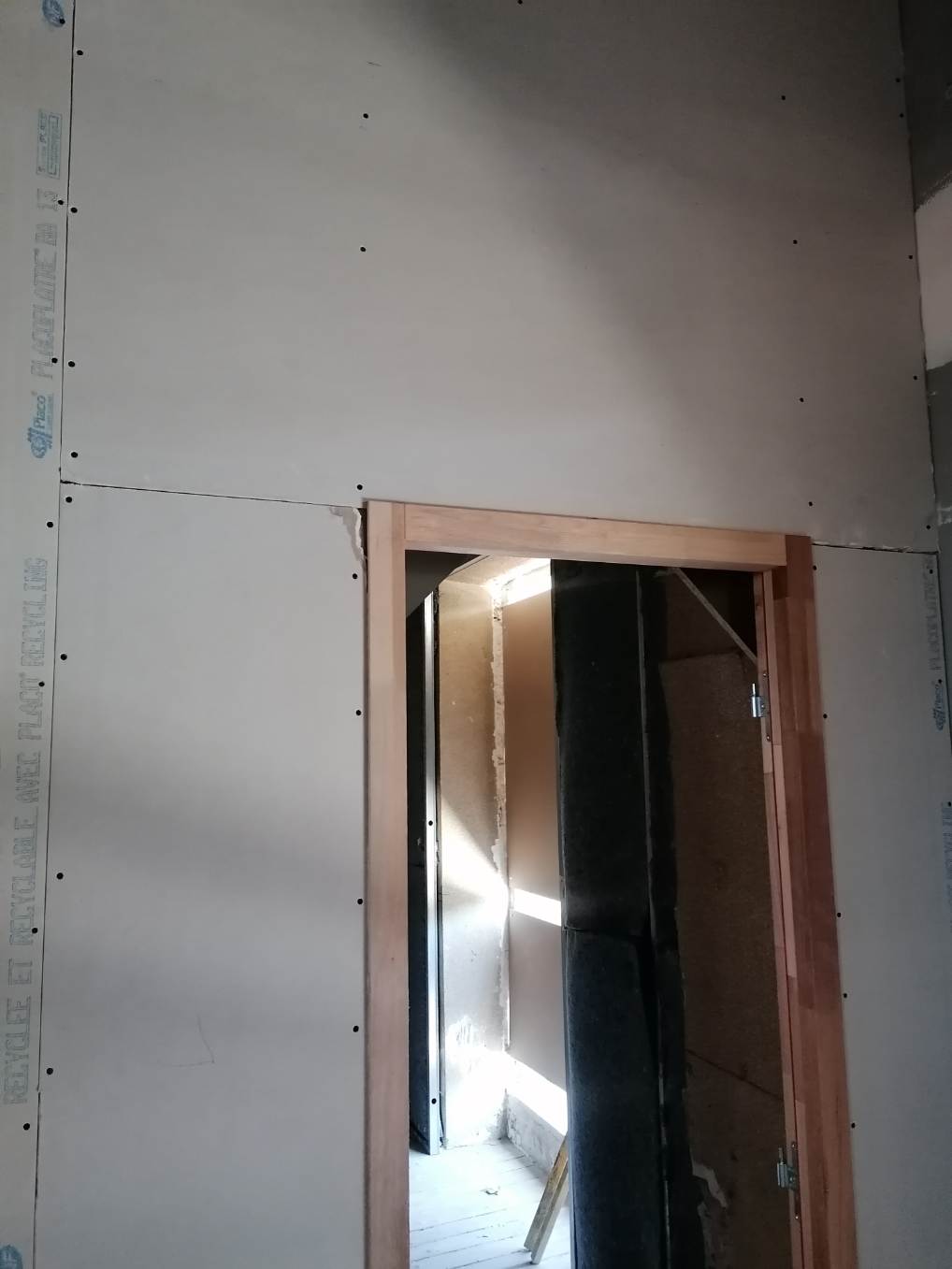 Pose de cloison – SARL Vezin – Narbonne