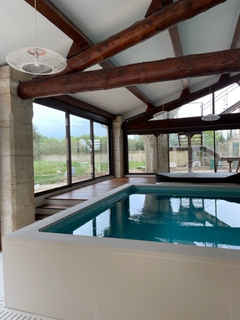 Pose de lame de bois piscine – SARL Vezin